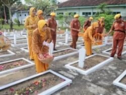 Pimpin Peringatan Hari Veteran Nasional Wakul Bupati Trenggalek : Penghormatan Terhadap Para Pahlawan