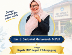 Keluarga Besar SMPN 3 Bandung Ucapkan Selamat kepada Hj. Sadiyatul Munawaroh di Jabatan Baru SMPN 1 Tulungagung
